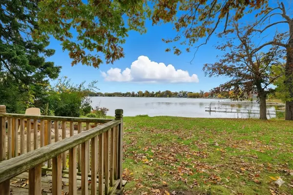 Muskego, WI 53150,W203S11090 Point Denoon ROAD