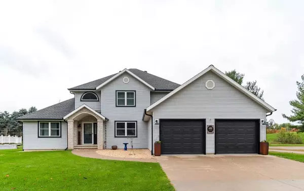 4800 33rd STREET S, La Crosse, WI 54601