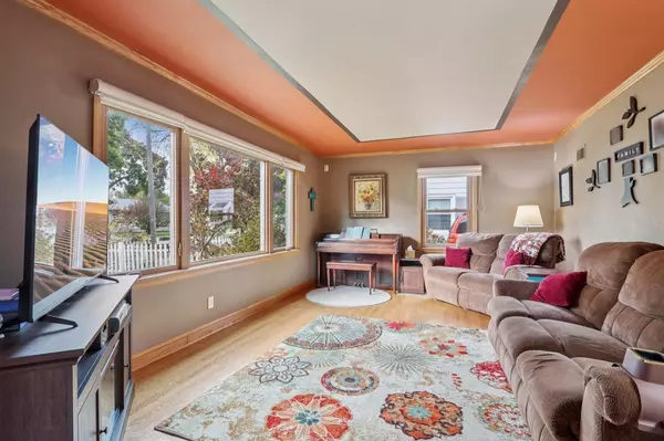 Milwaukee, WI 53222,3446 N 94th STREET