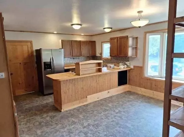 Viroqua, WI 54665,729 S Washington AVENUE