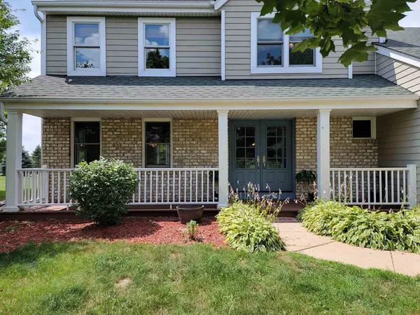 Dousman, WI 53118,W361S2367 Scuppernong DRIVE