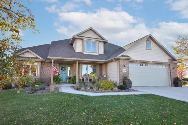 123 Linden LANE, Cedar Grove, WI 53013