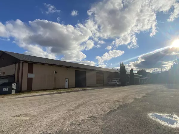 107 Mill ROAD, Manitowoc, WI 54220