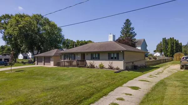 Kendall, WI 54638,615 Medbury St