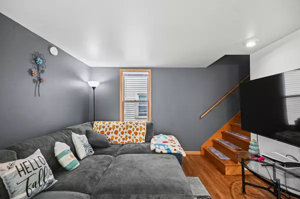 Waukesha, WI 53186,1139 White Rock AVENUE