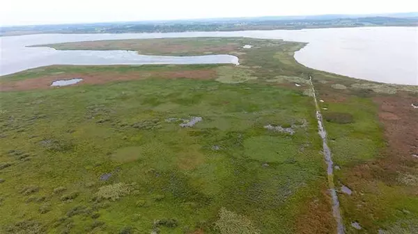 Montello, WI 53949,42 Acres Lake Puckaway