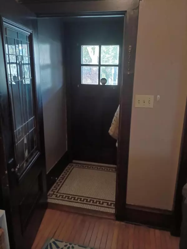 Milwaukee, WI 53208,2107-09 N 52nd STREET