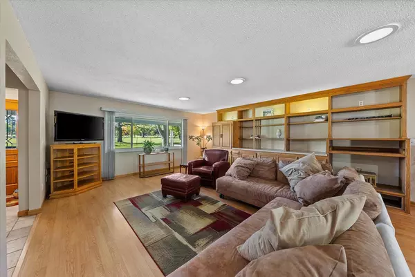 Wauwatosa, WI 53225,10606 W Congress STREET