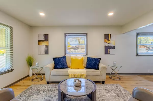 Milwaukee, WI 53224,6572 N 84th STREET