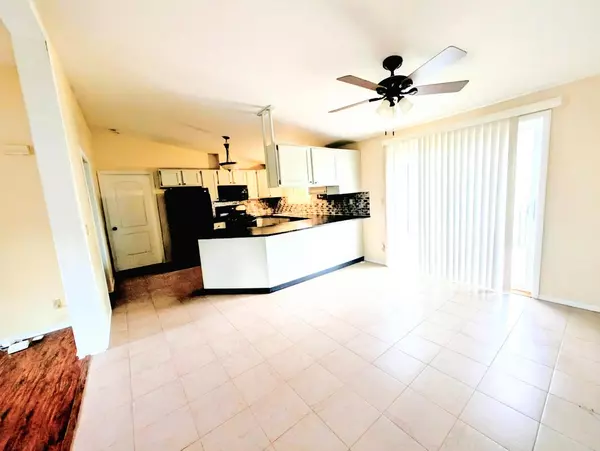 Whitewater, WI 53190,N7436 Grand View DRIVE