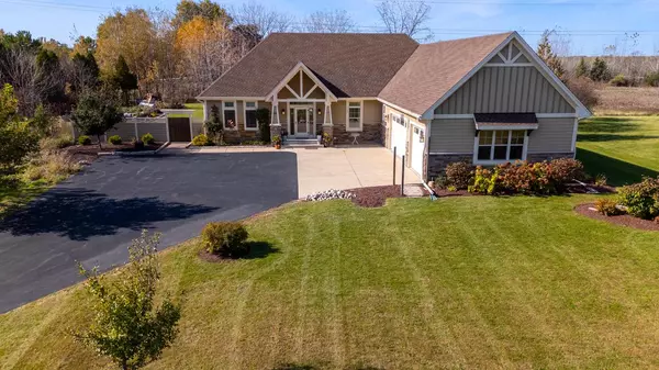 Cedarburg, WI 53012,1935 Blacksmith ROAD