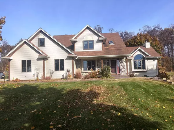 8539 State Highway 144, Kewaskum, WI 53040