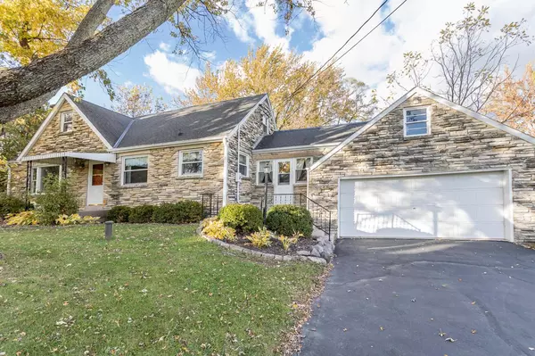 N72W16944 Good Hope ROAD, Menomonee Falls, WI 53051