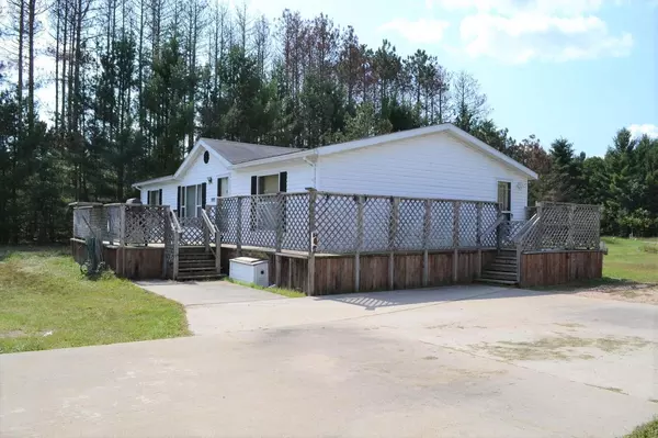 Arkdale, WI 54613,944 13th Ave