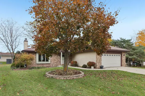 Menomonee Falls, WI 53051,N77W15302 Crossway DRIVE