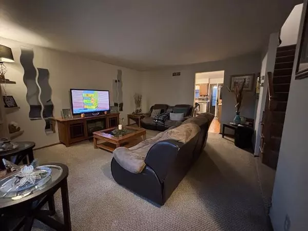 Milwaukee, WI 53225,6021 N 109th STREET #6023