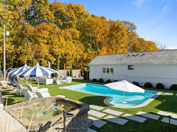 Lake Geneva, WI 53147,N1702 Durand LANE