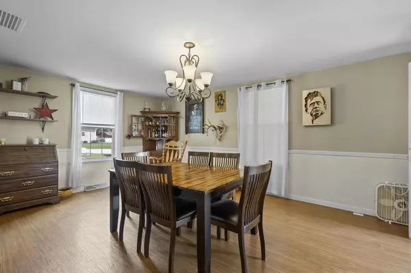 Dodgeville, WI 53533,105 W Clarence St