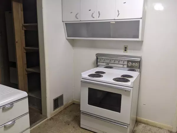 Arkdale, WI 54613,925 Hwy 13