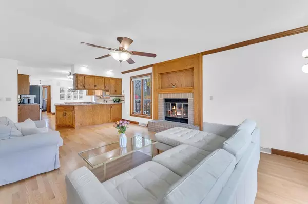 New Berlin, WI 53151,12565 W Weatherstone COURT