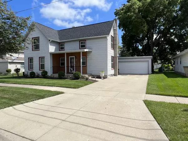 209 MILL ST, Clinton, WI 53525