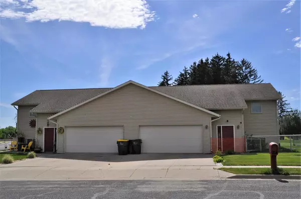 Reedsburg, WI 53959,1103-1105 Roloff Dr