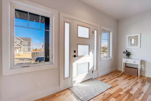 Cottage Grove, WI 53527,409 E School Rd