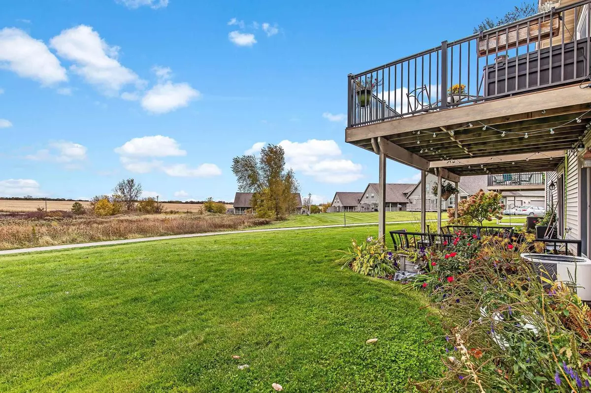 Fall River, WI 53932,105 COMMUNITY DR