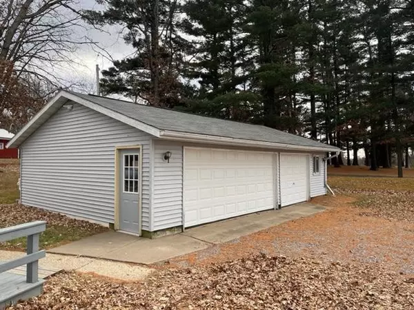 Arkdale, WI 54613,1042 County Road Z