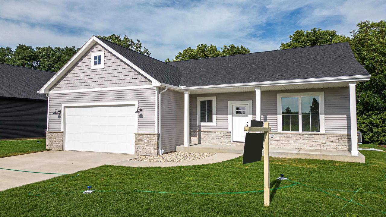 Janesville, WI 53546,3716 Tanglewood Place