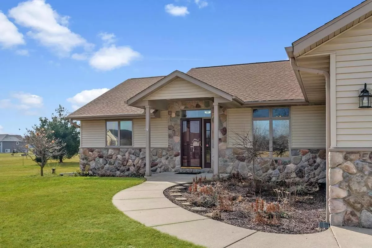 Delavan, WI 53115,7971 Dutch Dr