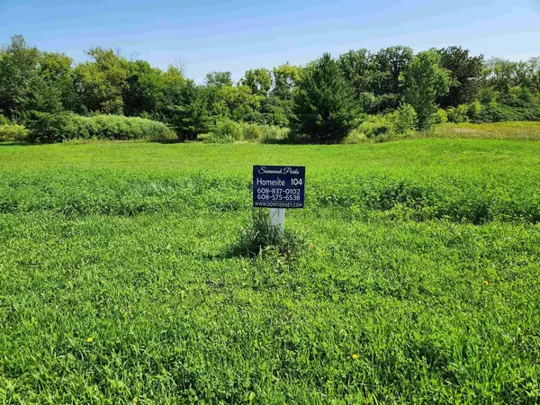 180 Savannah Parkway,  Deerfield,  WI 53531