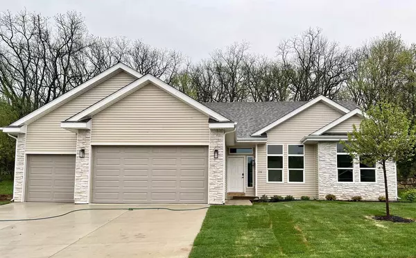 116 Valle Tell Drive, New Glarus, WI 53574