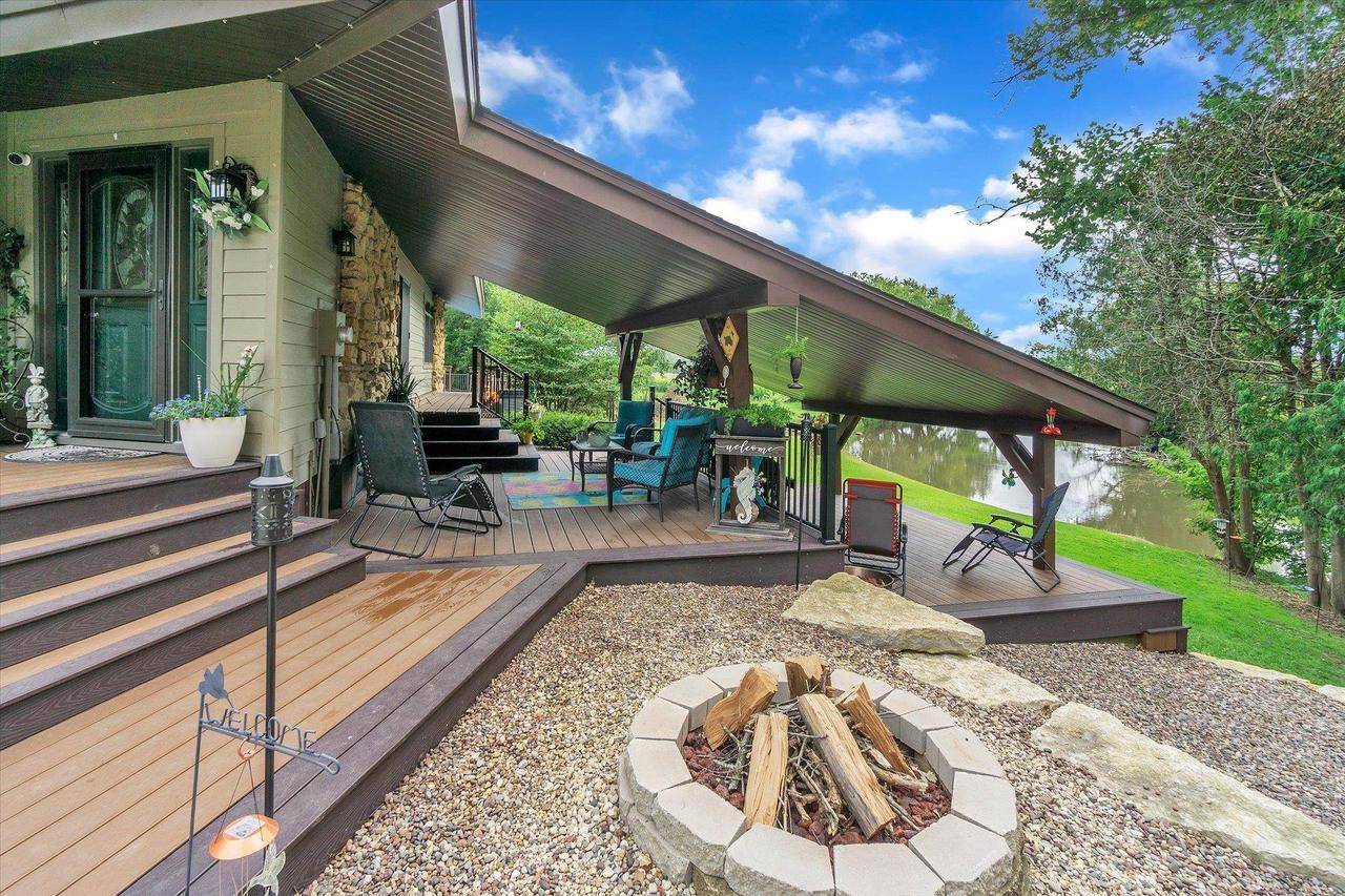 N1948 Dill Road, Browntown, WI 53522