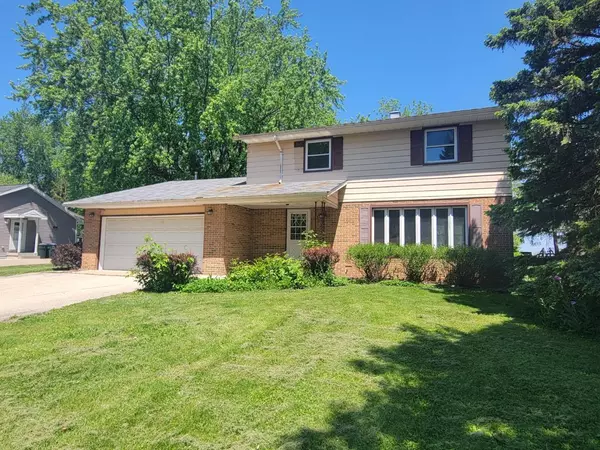 128 Wolverton Avenue, Ripon, WI 54971