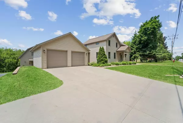 Mount Calvary, WI 53057,400 S County Road W