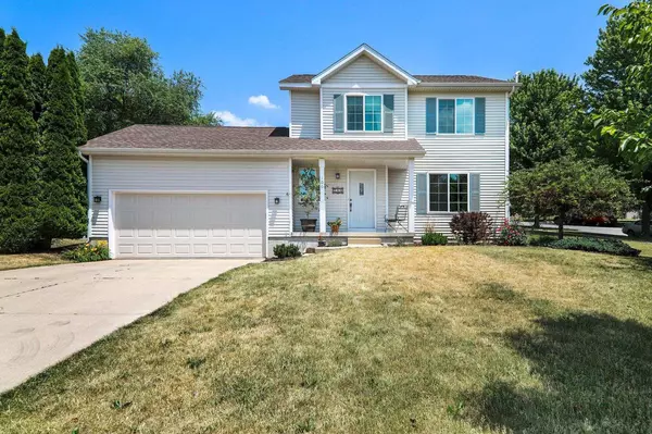 100 Stonefield Circle, Mount Horeb, WI 53572