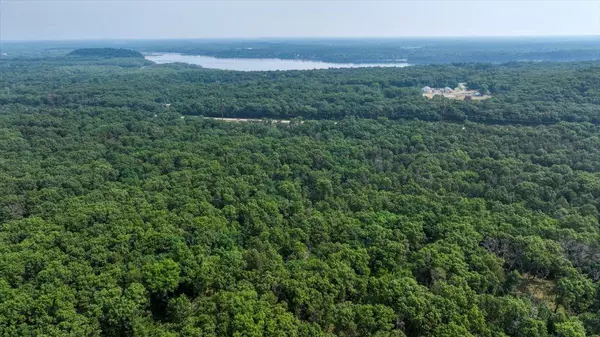 Lyndon Station, WI 53944,32.7+/- Acres Oak Glen Circle