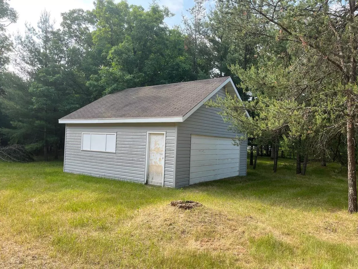 Arkdale, WI 54613,948 Highway 13