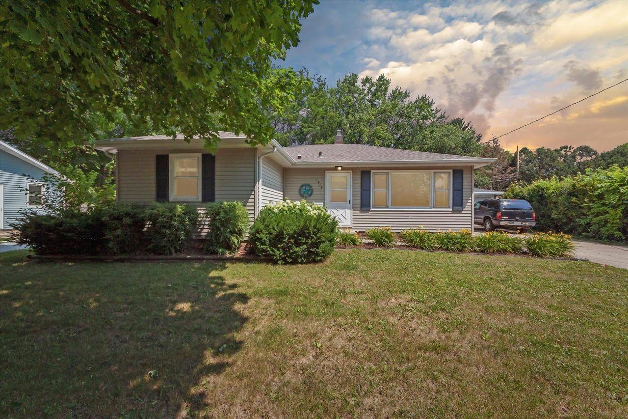 1914 Linden Avenue, Janesville, WI 53548
