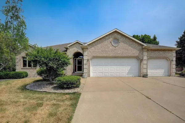 1808 Athens Court, Waunakee, WI 53597