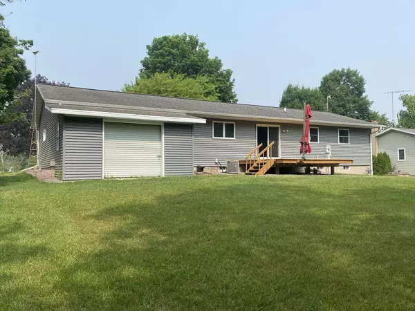 Dodgeville, WI 53533,505 Woodview Lane