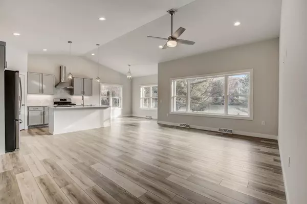 N854 Golf Road #6, Prairie Du Sac, WI 53578