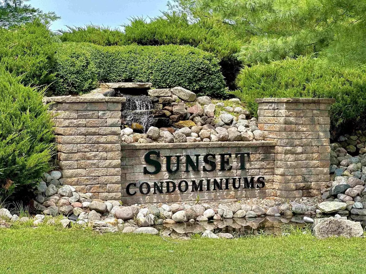 Arkdale, WI 54613,2013-2 S Czech Court #1102