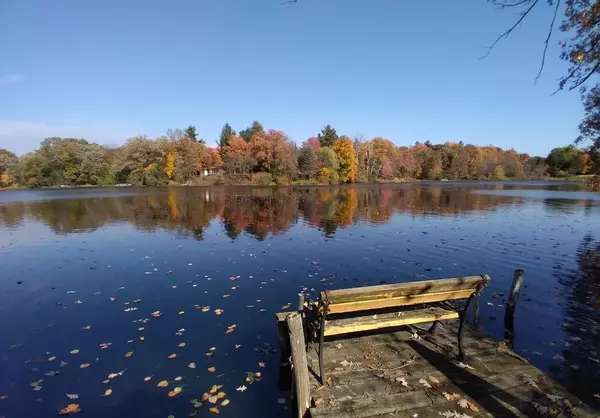 W8390 Neenah Drive, Oxford, WI 53952