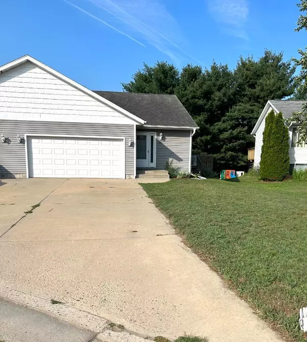 Prairie Du Sac, WI 53578,607 Eagle Crest Court