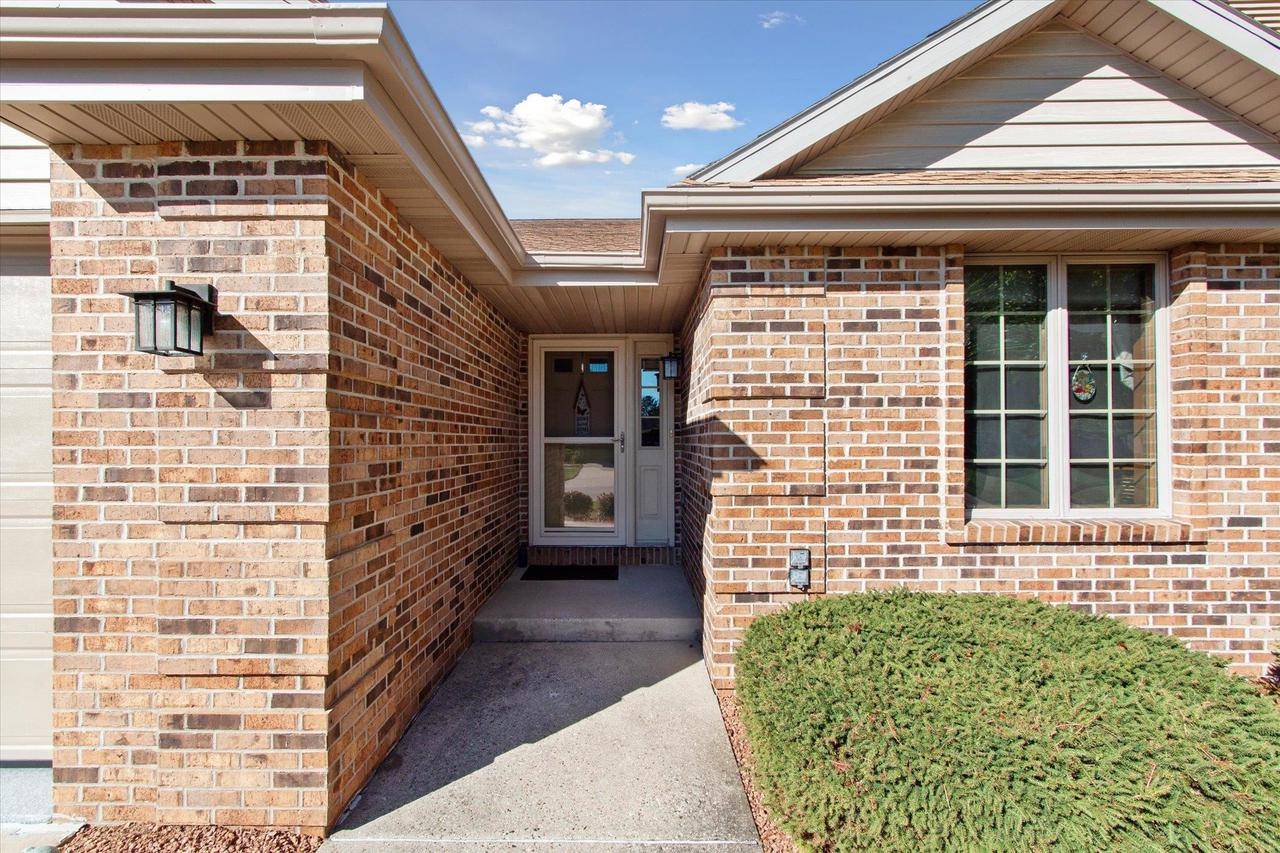Janesville, WI 53546,4507 Hearthridge Drive