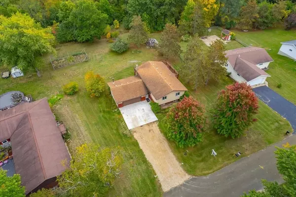 Pardeeville, WI 53954,N6220 Packard Drive