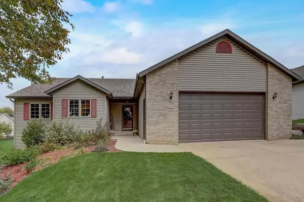 223 Chateau Drive, Cottage Grove, WI 53527