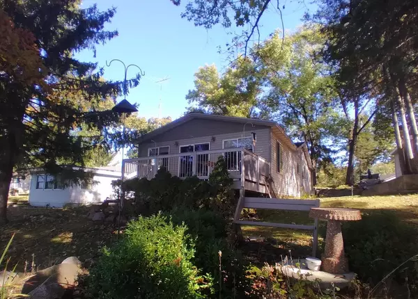 W3569 Lake Drive, Montello, WI 53949